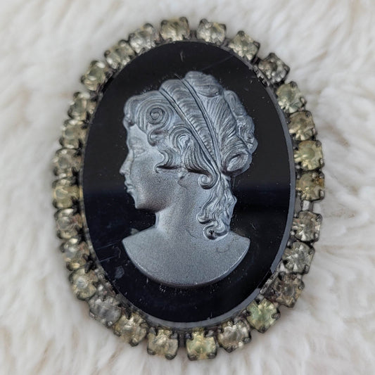1950s Vintage Slate Gray and Black Cameo Pin Outlined with Rhinestones