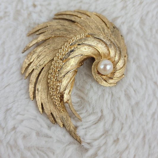 1950's Vintage Gold Tone Metal Swirl Pin with Real Pearl Signed by Boucher