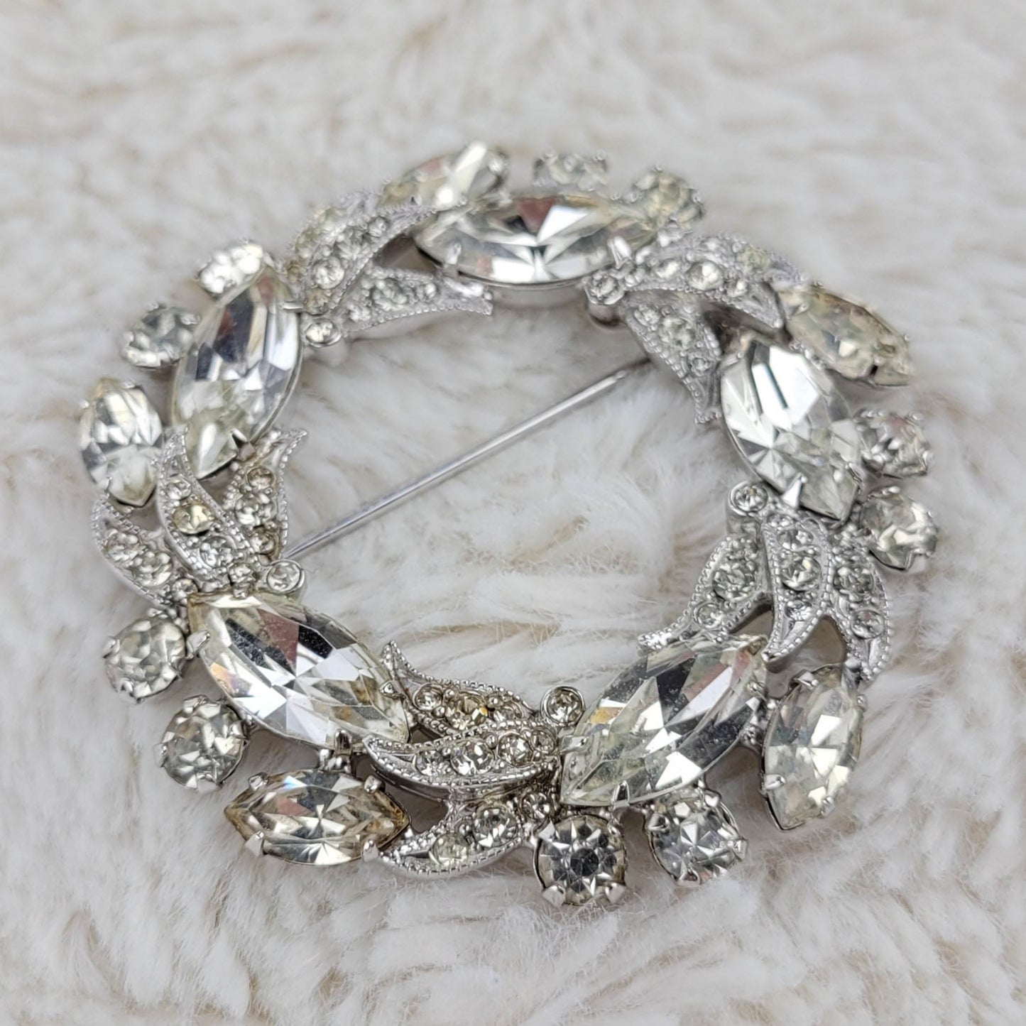 1950's Clear Ice Rhinestone Circular Pin by Eisenberg