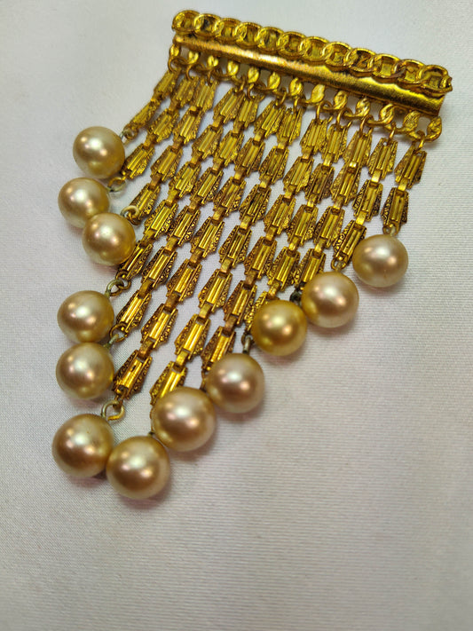 1940's Vintage Gold Tone Metal Rectangular Chain Dangle Pin with Pearl Beads