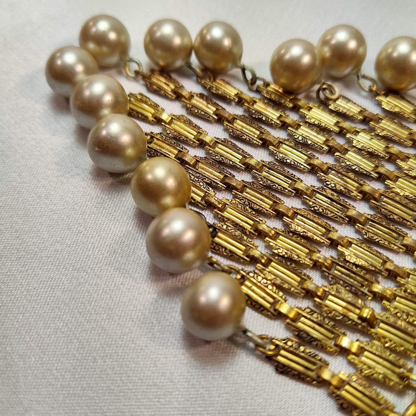 1940's Gold Tone Metal Rectangular Chain Dangle Pin with Pearl Beads