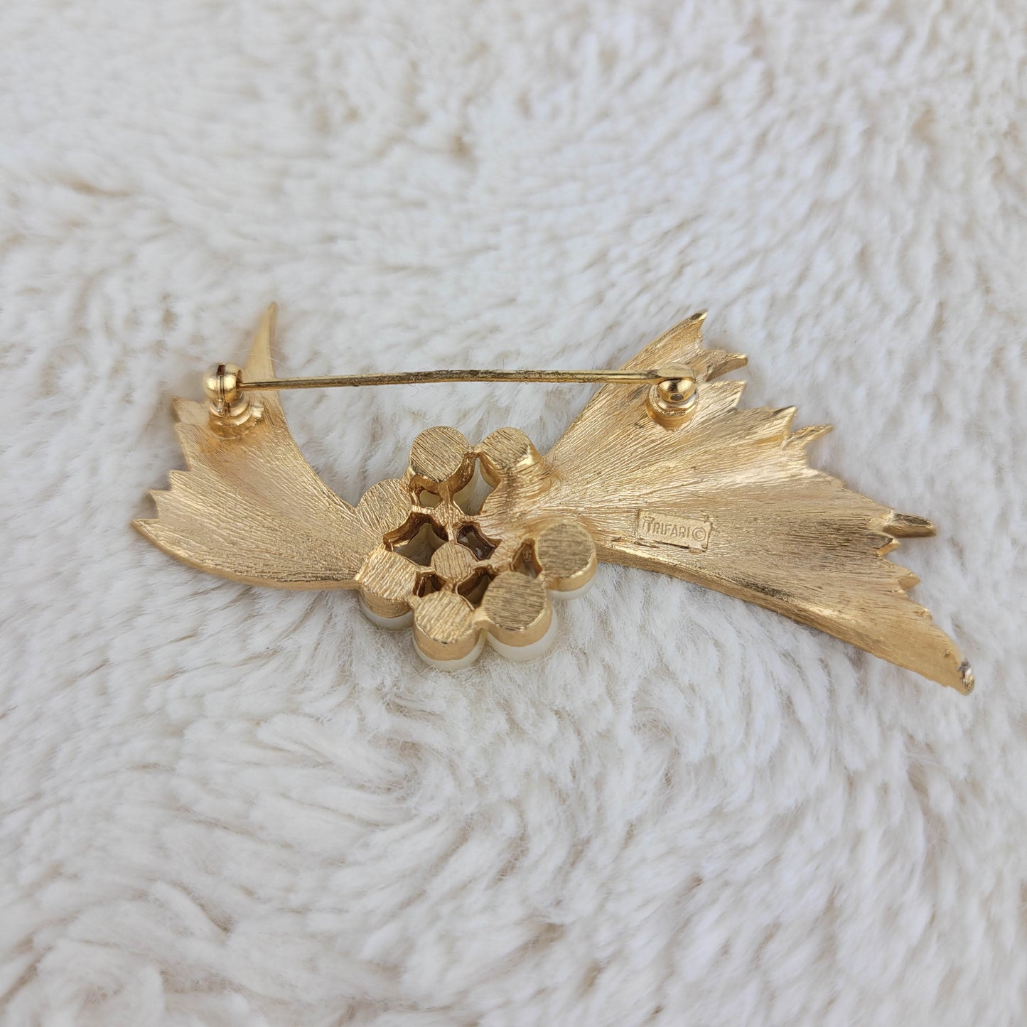1950's Gold Tone Metal Pin with Faux Pearls by Trifari