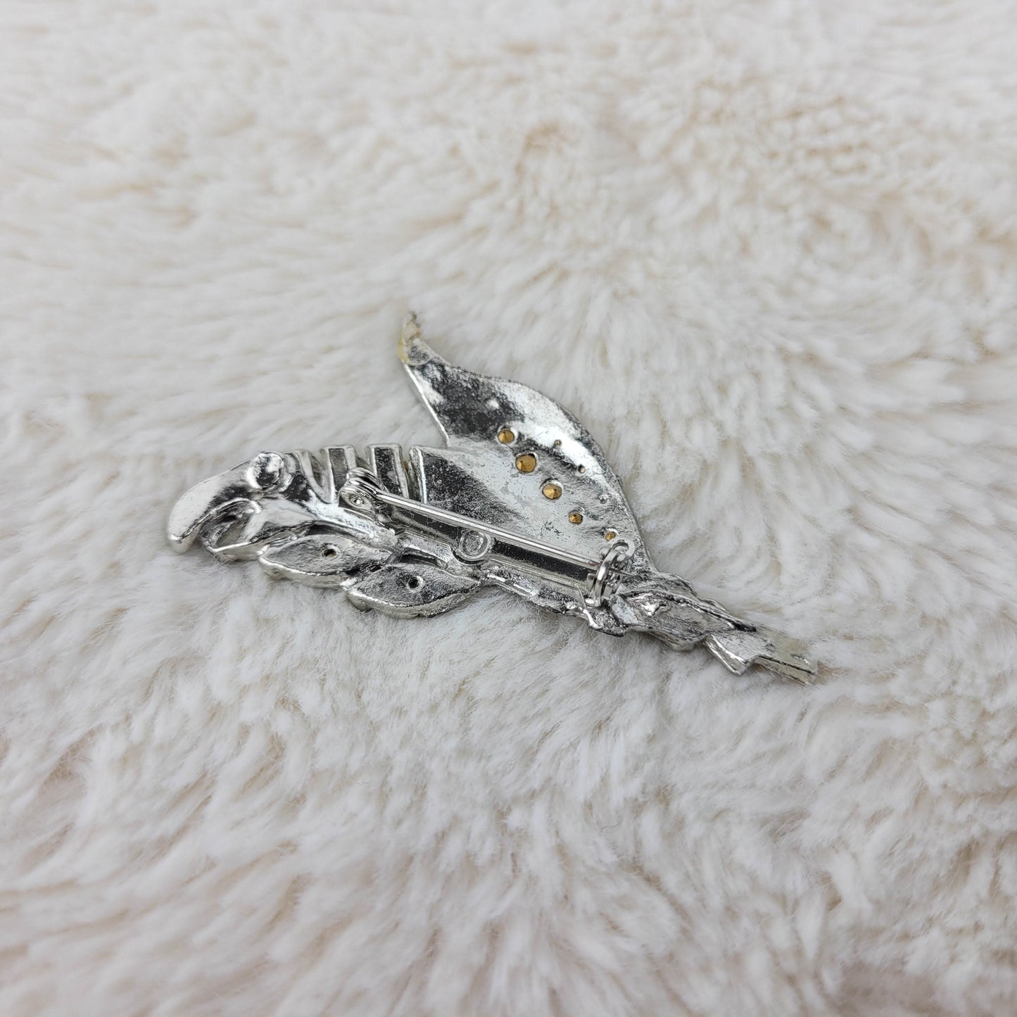 1930's Silver Tone Clear Rhinestone Leaf Spray Pin