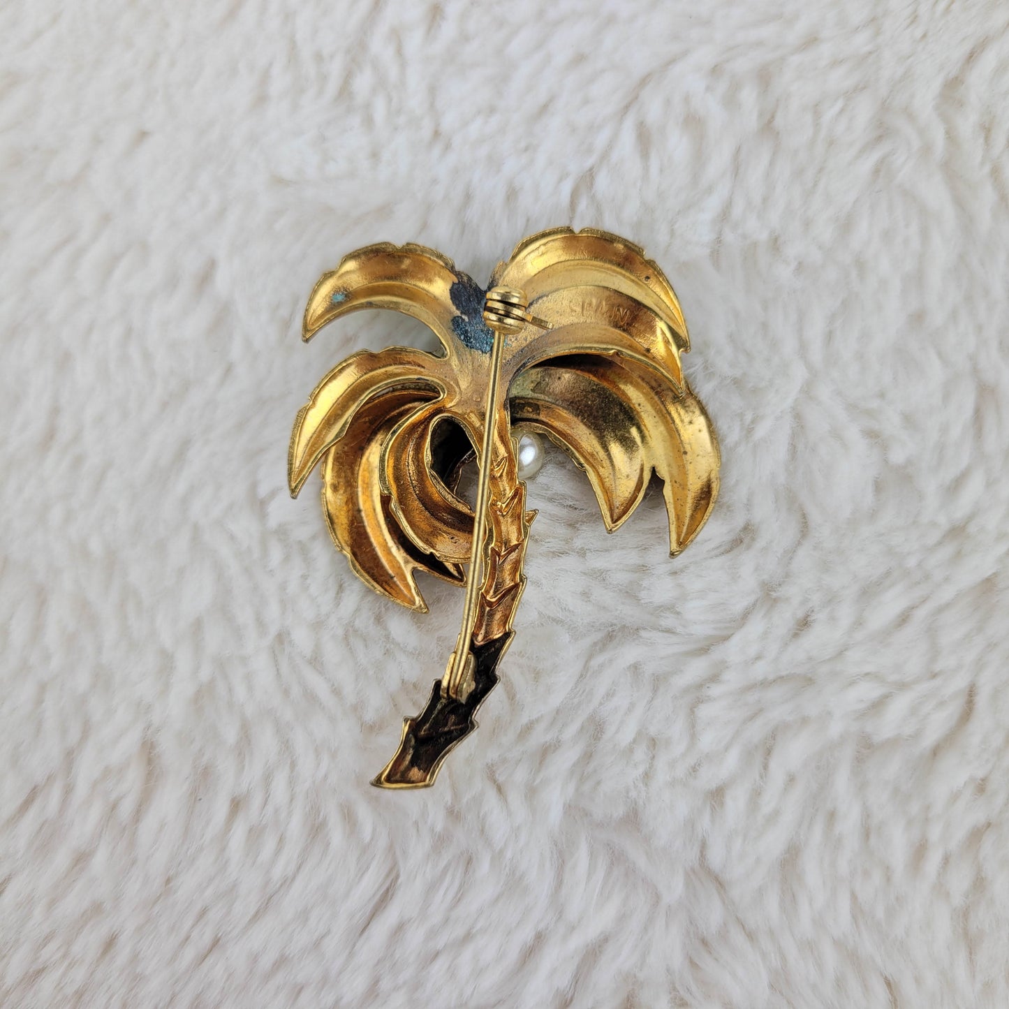 1960's Pearls and Green Peridot Gold Tone Metal Palm Tree Pin