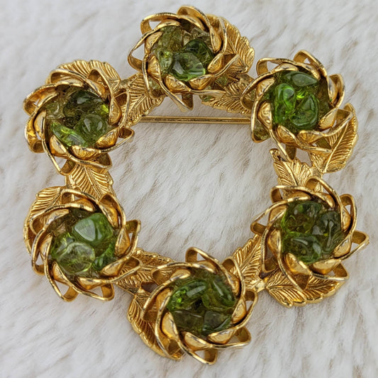 1960 Vintage Gold Tone Metal Circular Rose Pin with Peridots