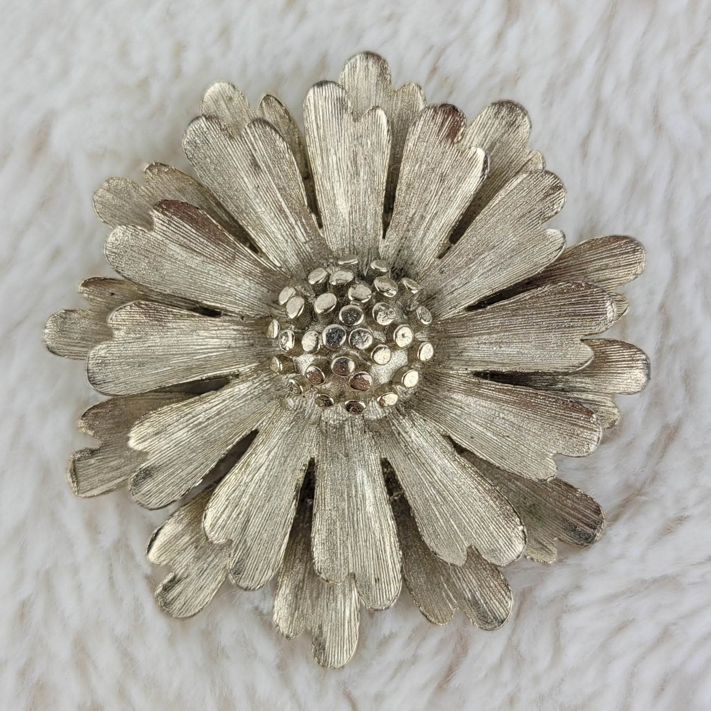 1960's Gold Tone Metal Flower Circular Pin by BSK
