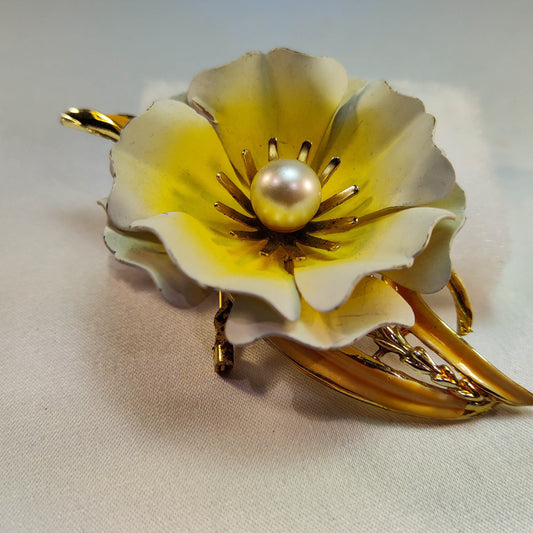 1960's Vintage Enamel Flower Pin with a Pearl Center