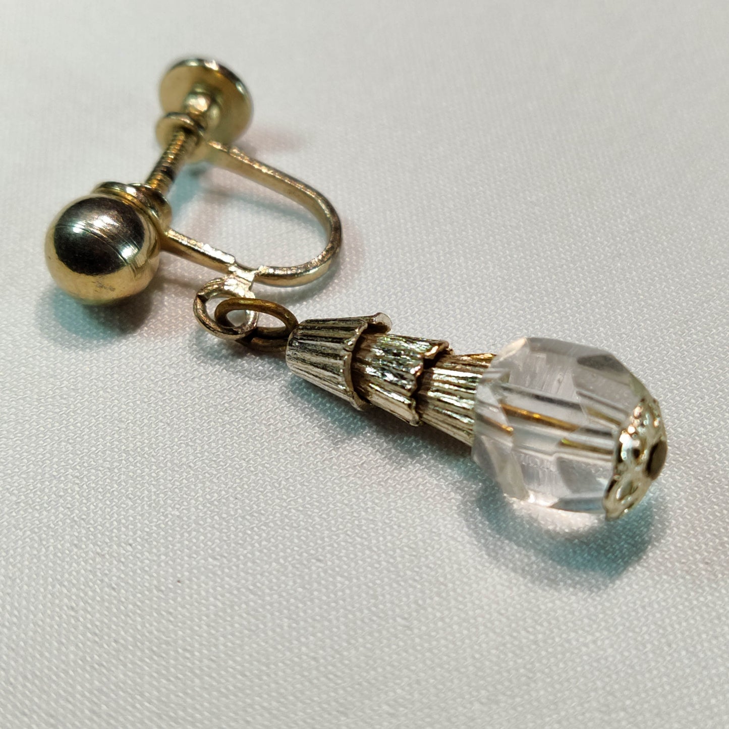 1970's Vintage Clear Crystal Dangle Screwback Earrings