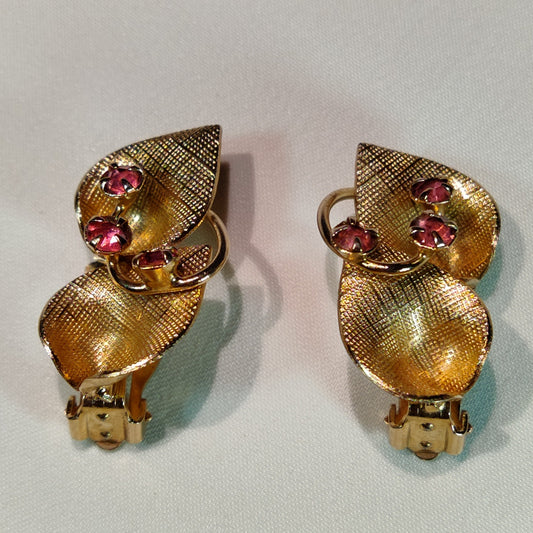 1960s Vintage Clip Earrings with Gold Tone Metal Leaves and Plum Rhinestones