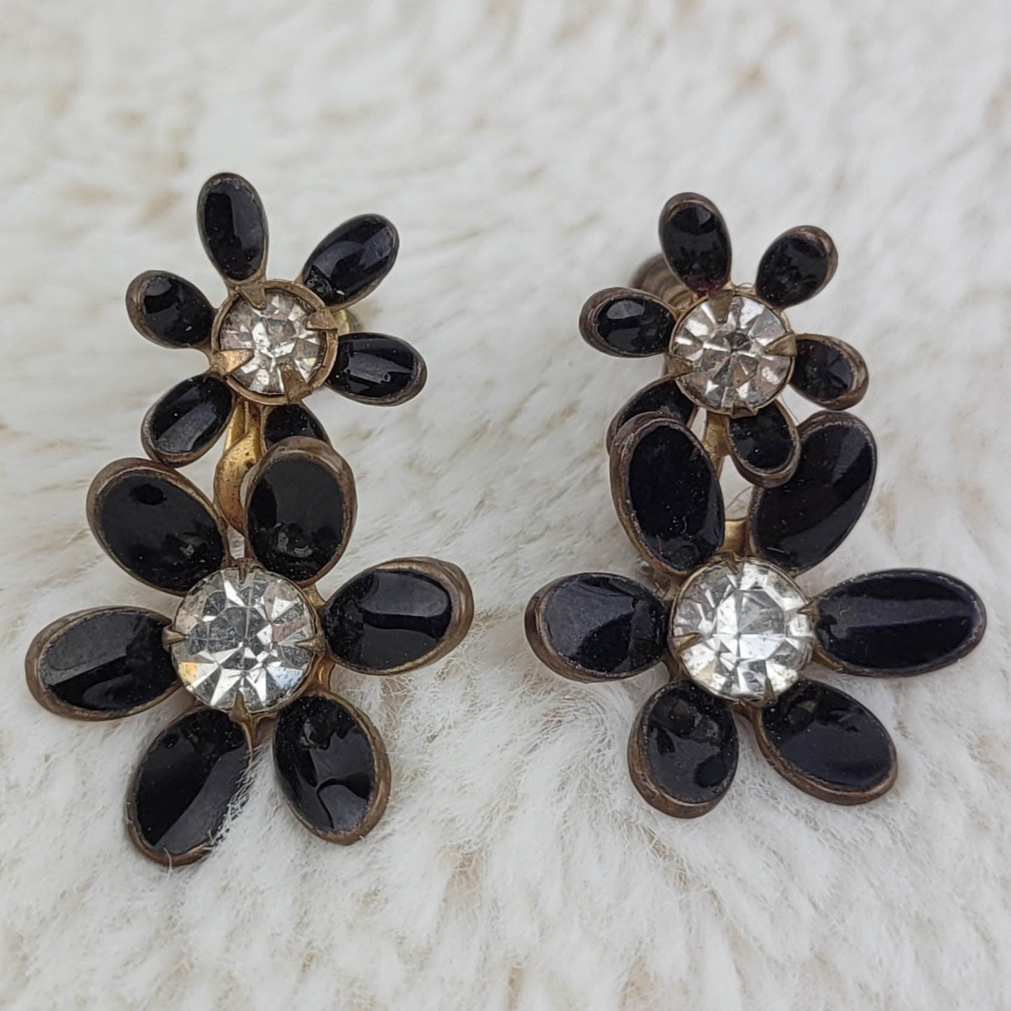 1950's Clear Rhinestone and Black Enamel Flower Screwback Earrings