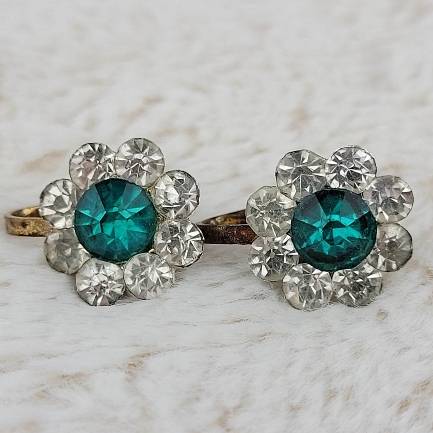 1940's Teal and Clear Rhinestone Flower Screwback Earrings