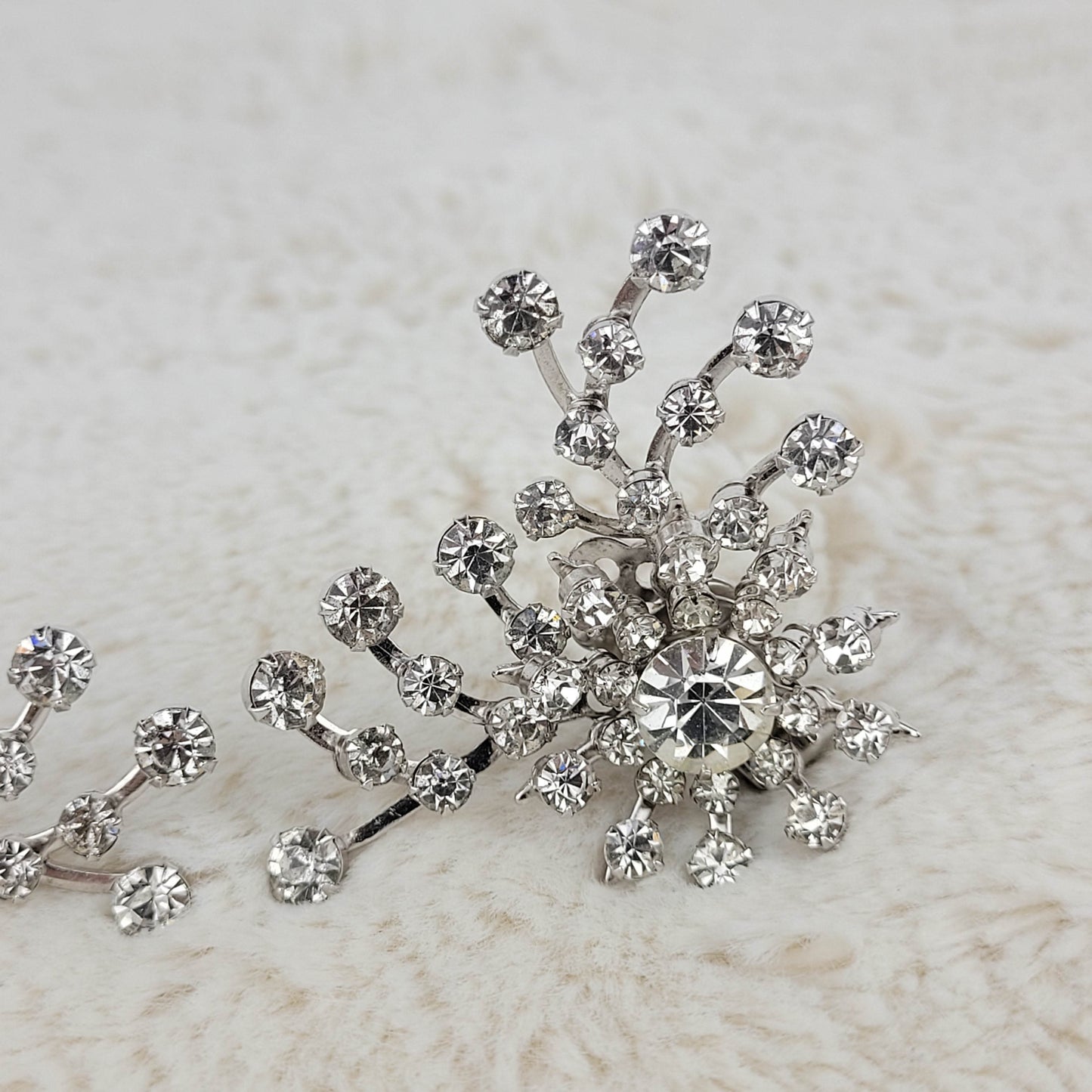 1970's Clear Rhinestones Full Spray Clip Earrings