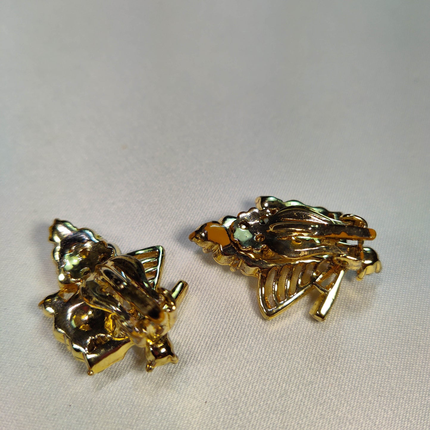 1960's Gold Tone Metal and Rhinestone Bee Clip Earrings
