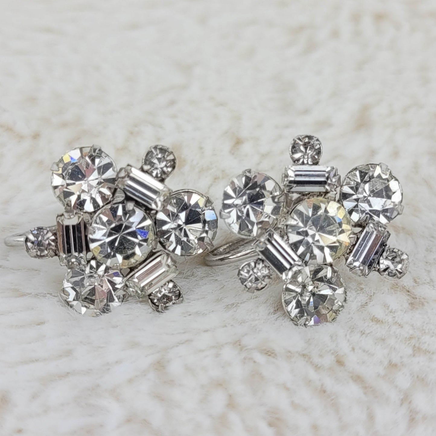 1950's Clear Rhinestone Cluster Screwback Earrings