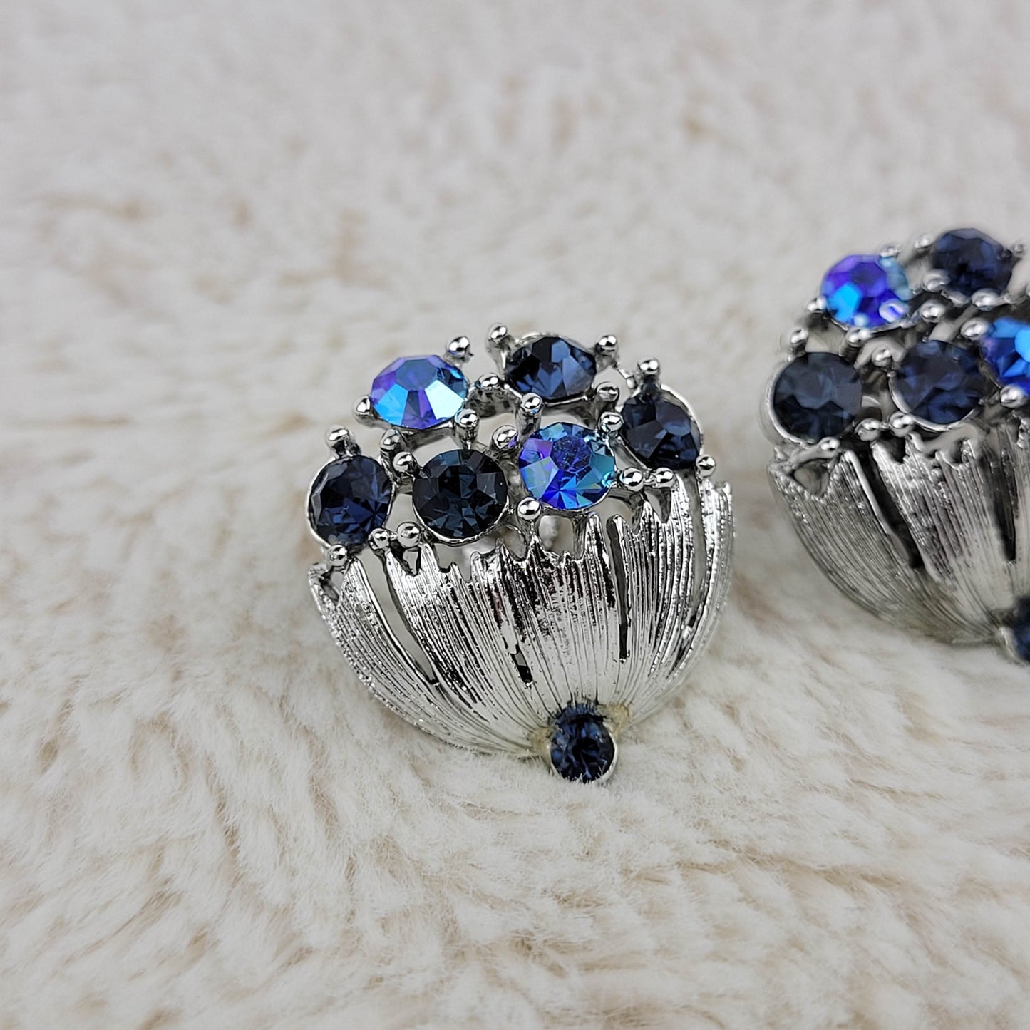 1950's Blue Aurora Borealis Silver Tone Metal Umbrella Screwback Earrings by Lisner