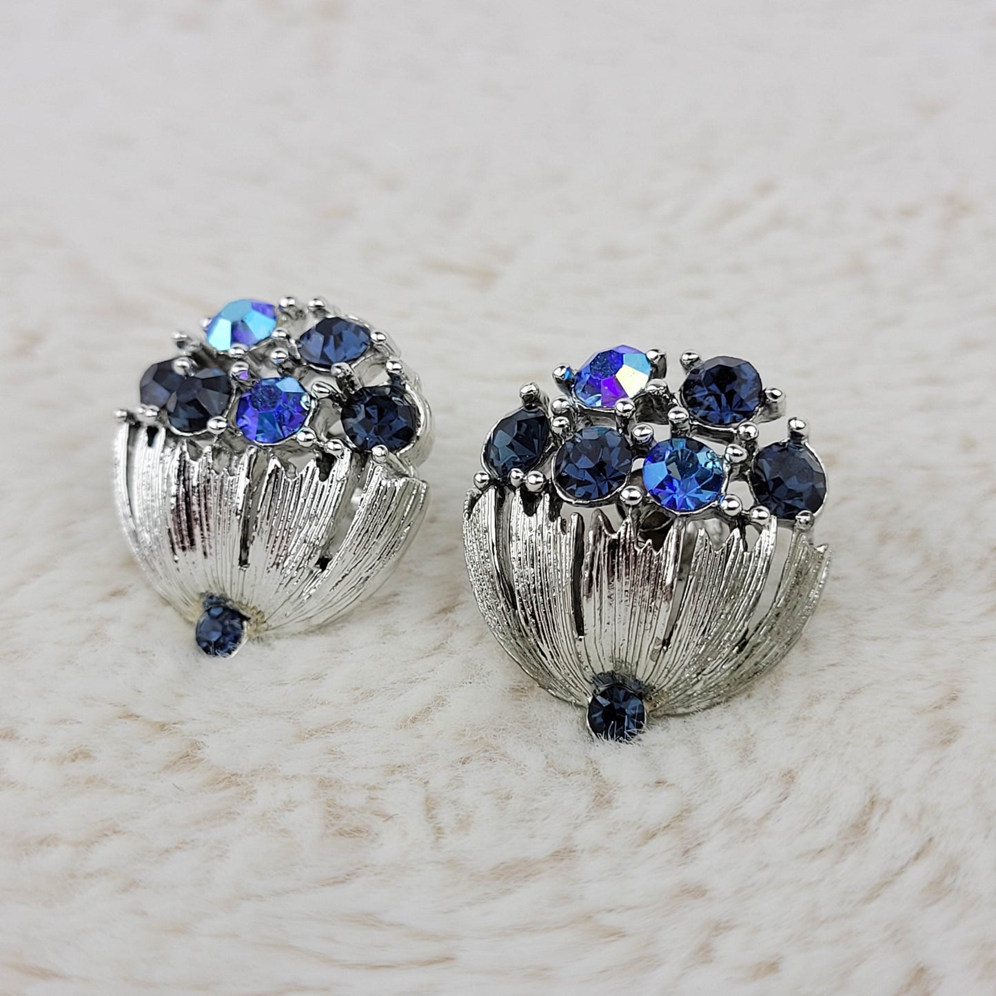 1950's Blue Aurora Borealis Silver Tone Metal Umbrella Screwback Earrings by Lisner