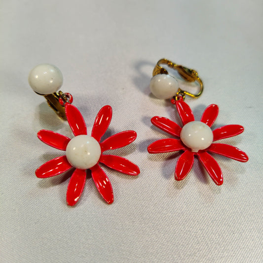 1960's Vintage Red and White Enamel Daisy Dangle Clip Earrings