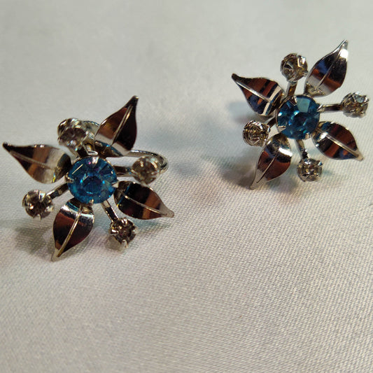 1930's Vintage Silver Tone Metal and Blue Rhinestone Flower Screwback Earrings - Signed BN