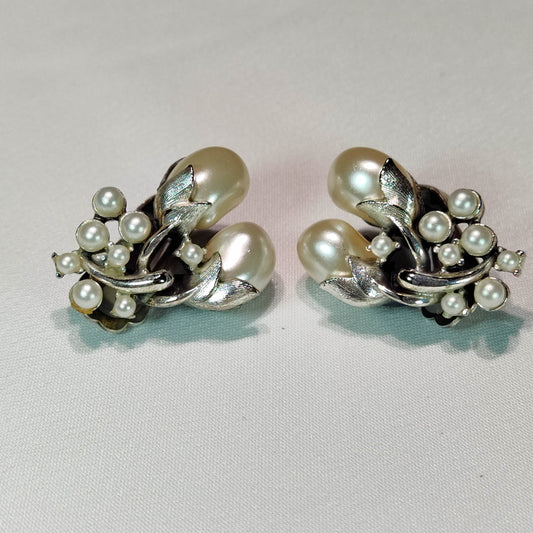1950's Vintage Silver Tone Metal and Pearl Bead Cluster Clip Earrings by Tortolani