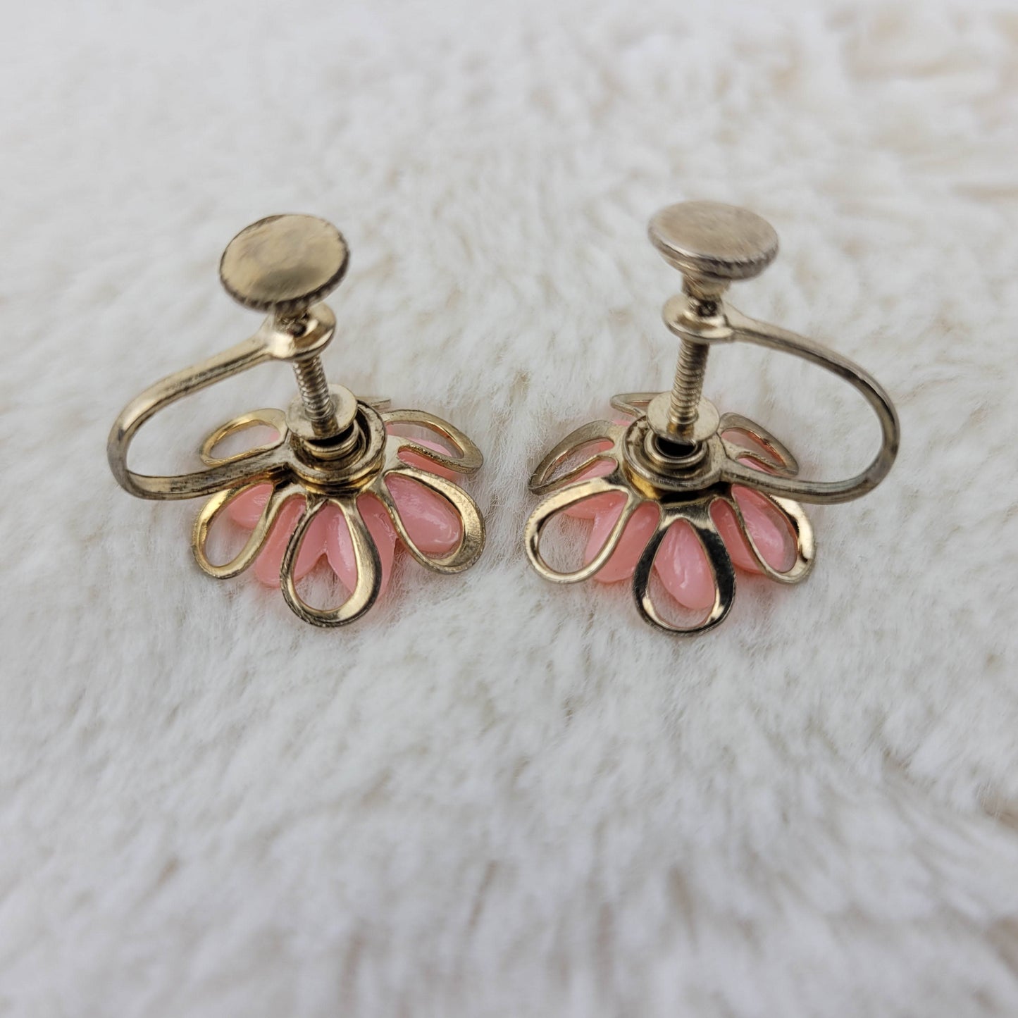 1950's Vintage Pink Lucite and Rhinestone Flower Screwback Earrings