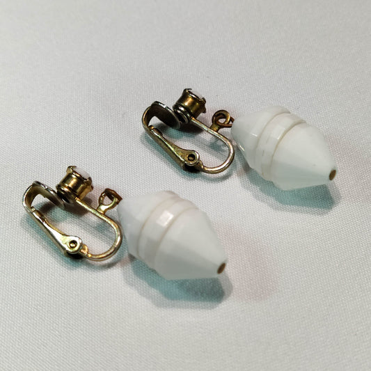 1950's Vintage White Bead Dangle Clip Earrings