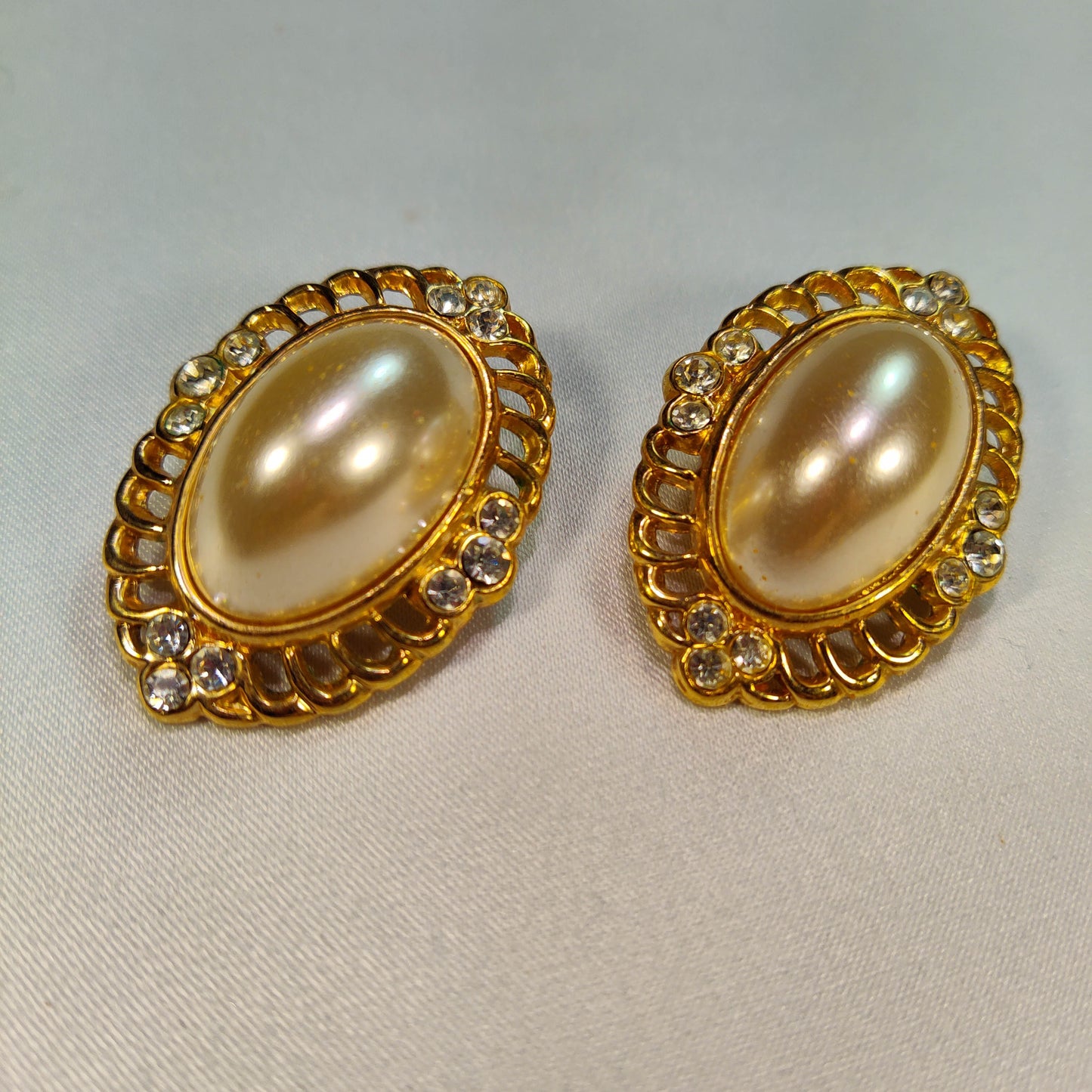 1960's Oval Pearlescent and Rhinestone Clip Earrings