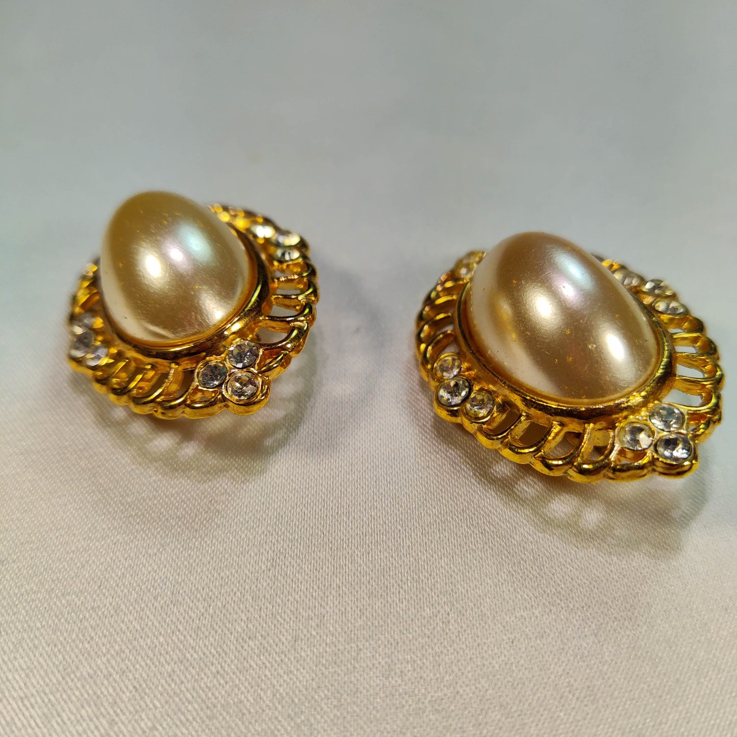 1960's Oval Pearlescent and Rhinestone Clip Earrings