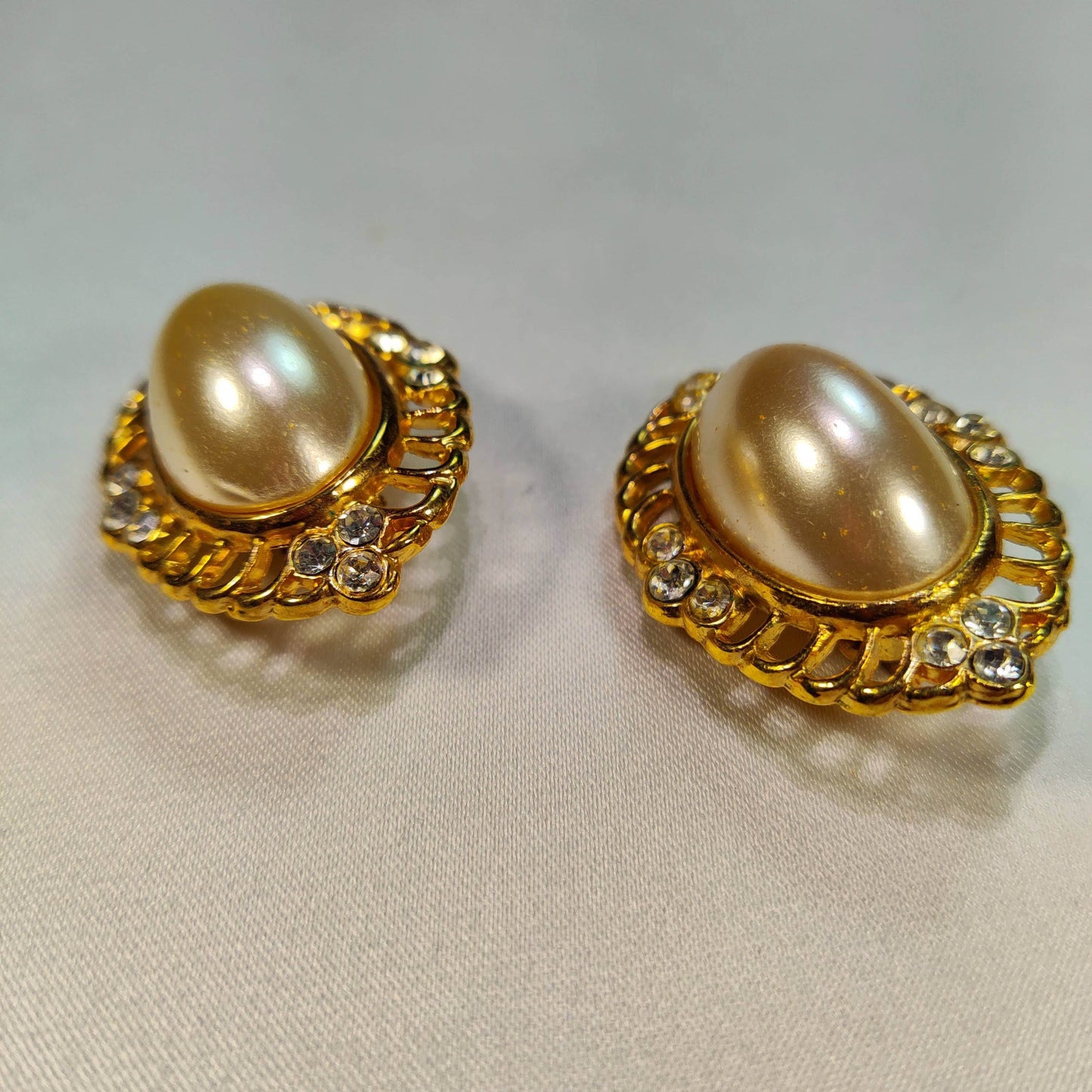 1960's Oval Pearlescent and Rhinestone Clip Earrings