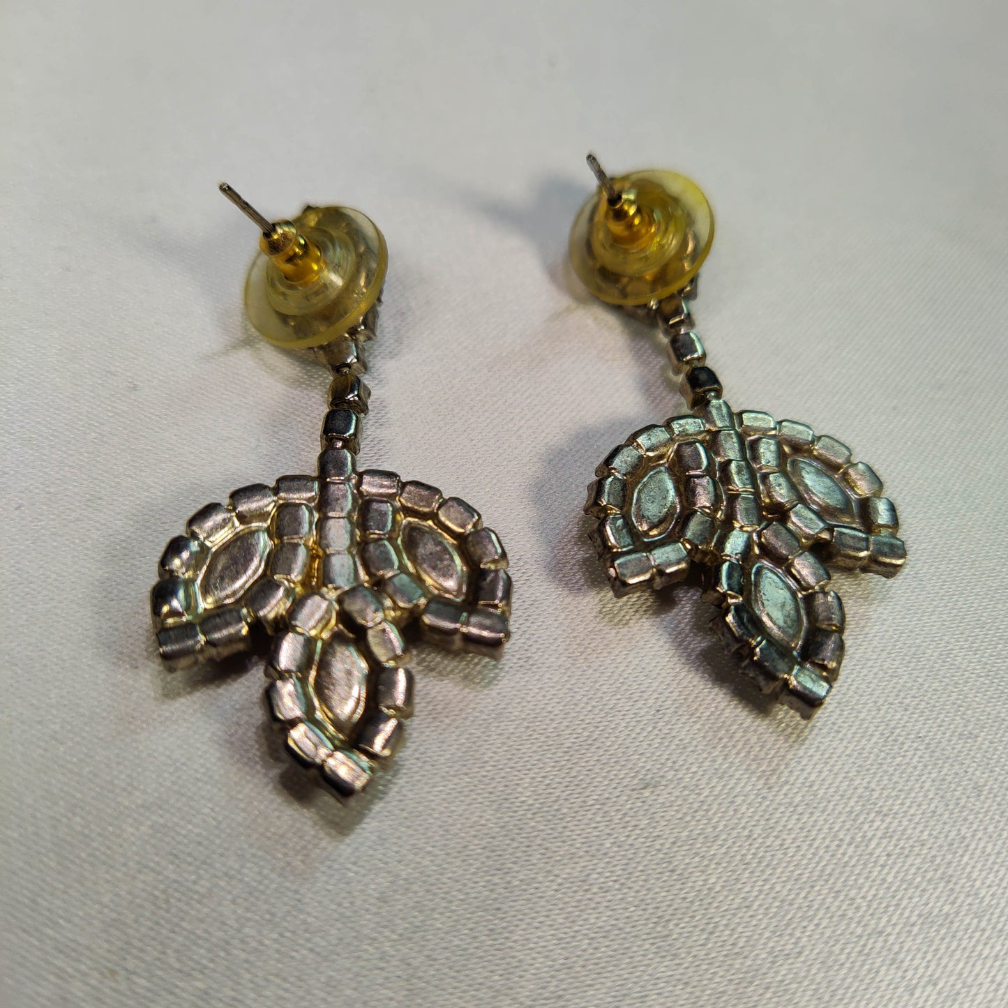 1950's Clear and Green Rhinestone Dangle Pierced Earrings