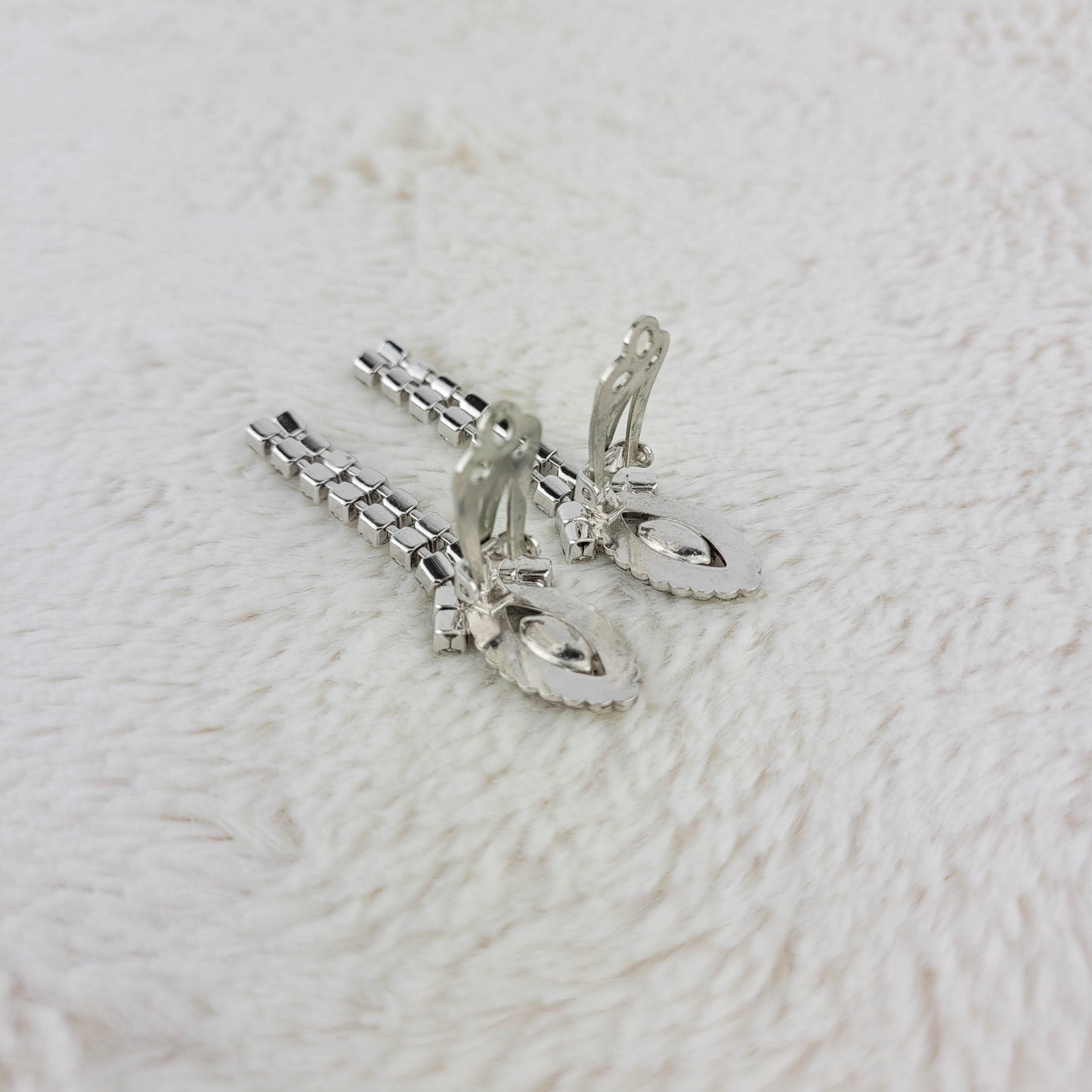 1950's Vintage Red and Clear Rhinestone Dangle Clip Earrings