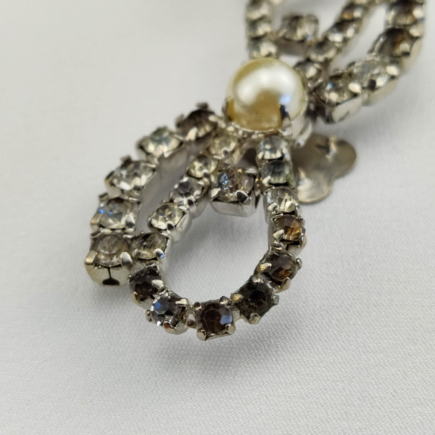 1940's Clear Rhinestone Bow Tie Shoe Clips with a Pearl Bead Center