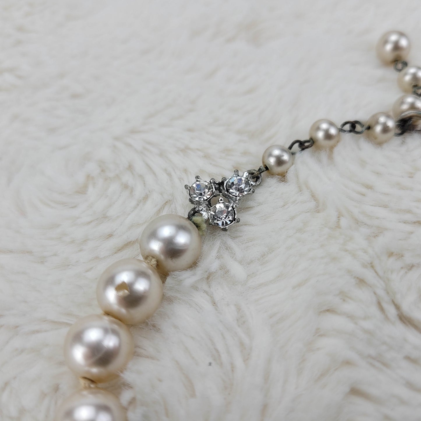 1950's Pearl Bead and Rhinestone Single Strand Necklace