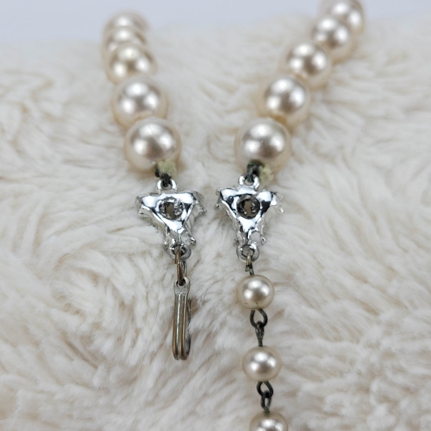 1950's Pearl Bead and Rhinestone Single Strand Necklace