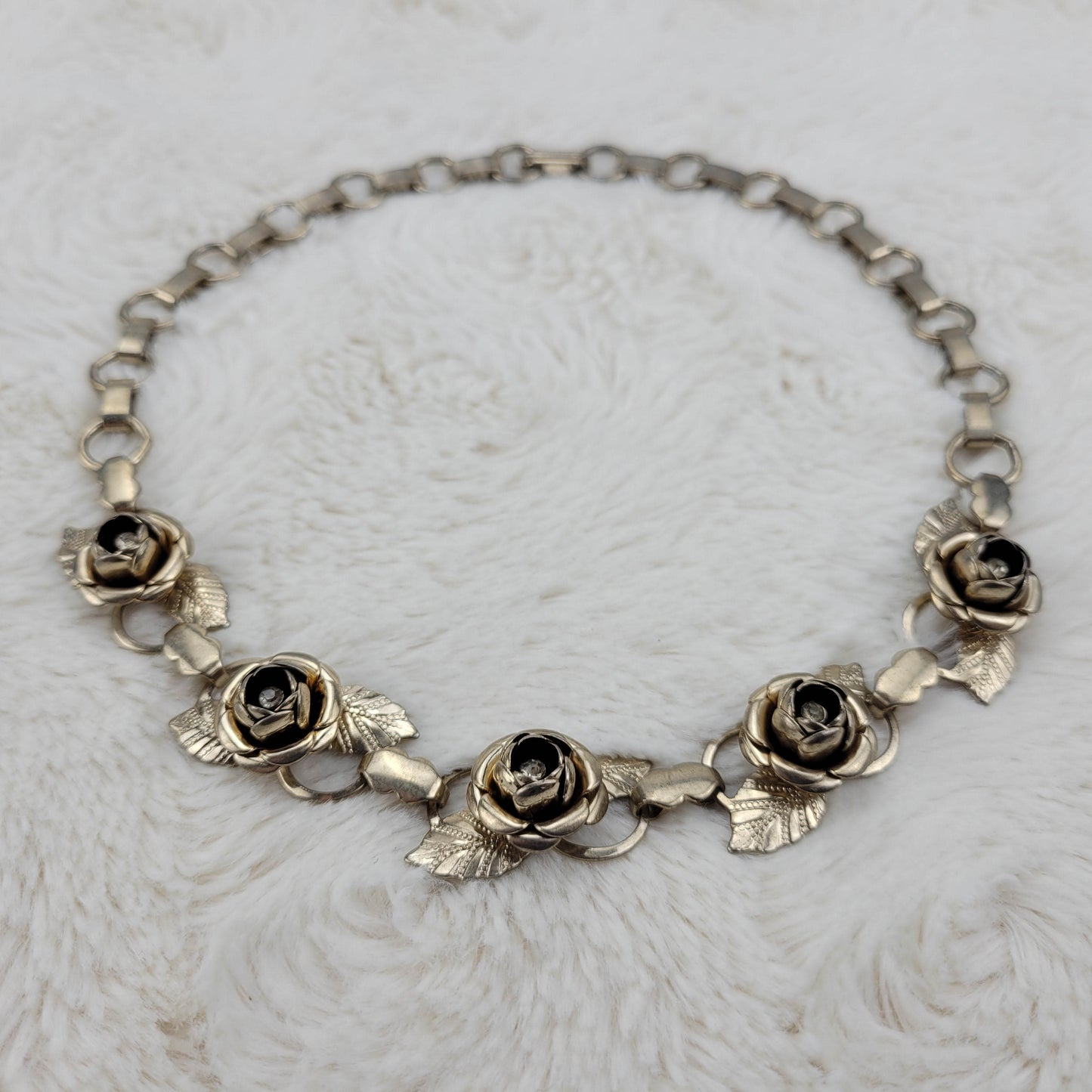1970's Gold Tone Metal Flower Necklace with Clear Rhinestone Centers
