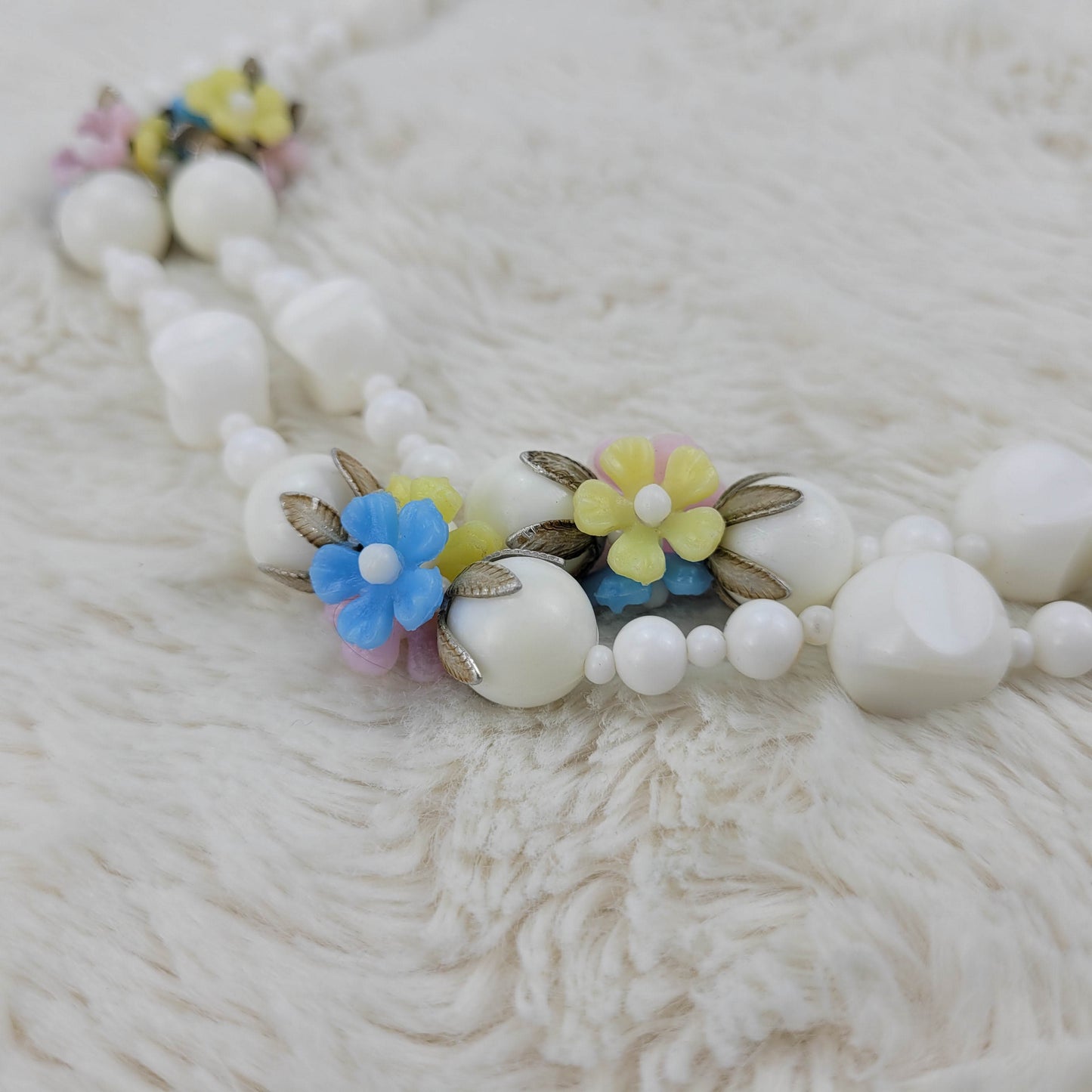 1940's Vintage White Bead and Flower Necklace from Hong Kong