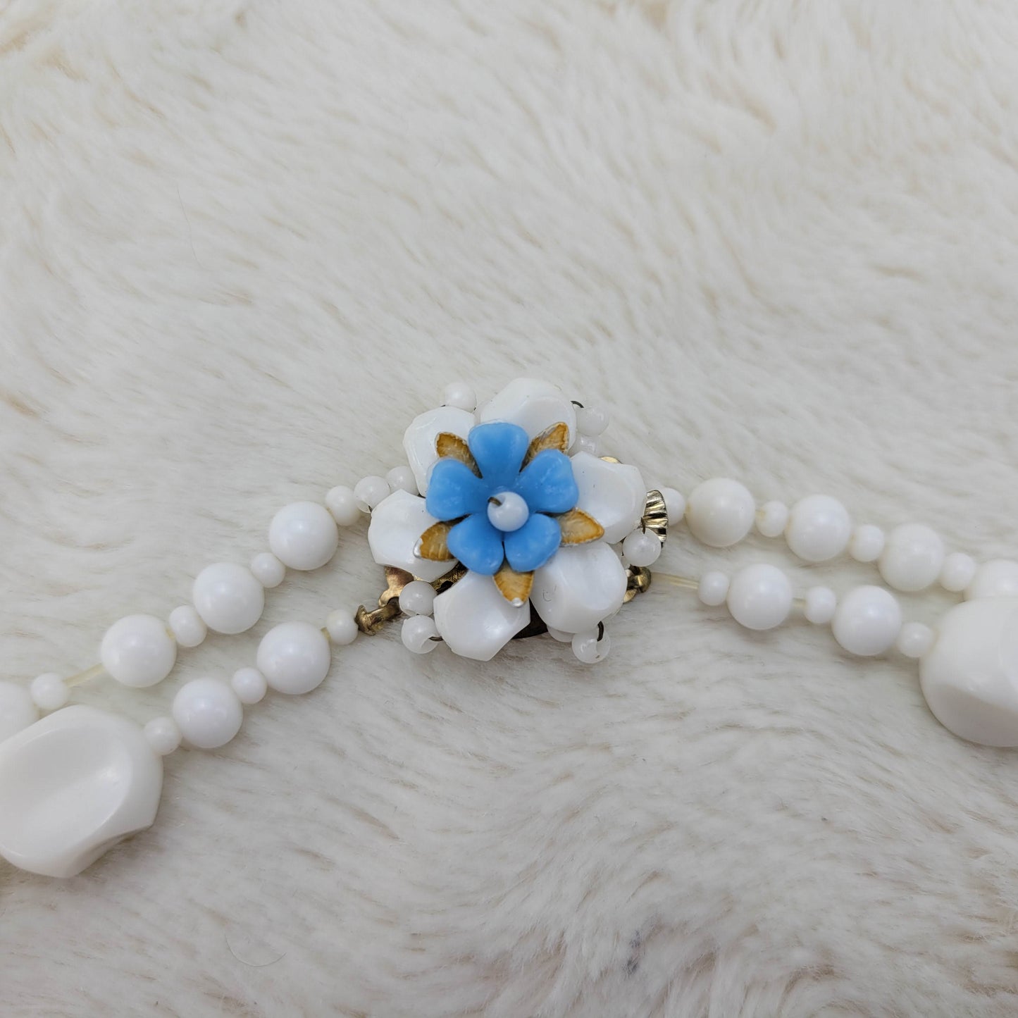 1940's Vintage White Bead and Flower Necklace from Hong Kong