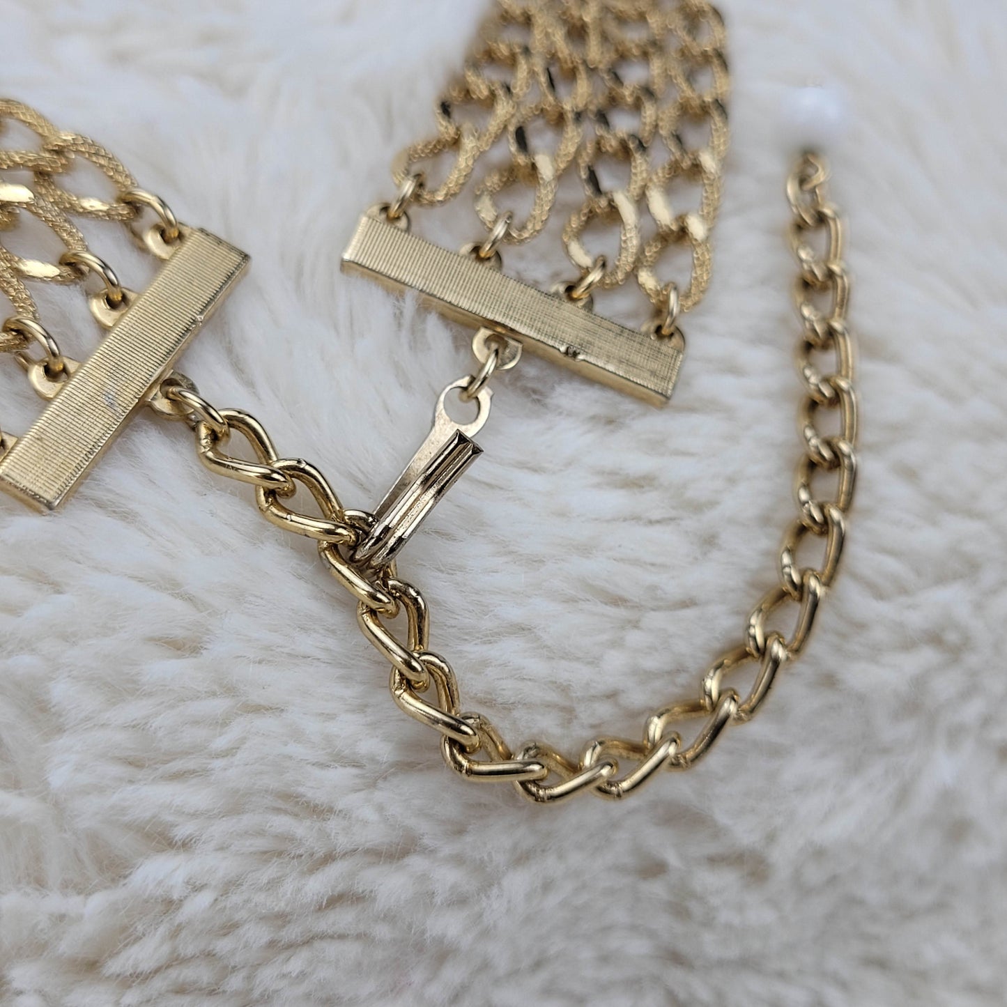 1970's Gold Tone Tone Metal and Pearl Bead Statement Necklace
