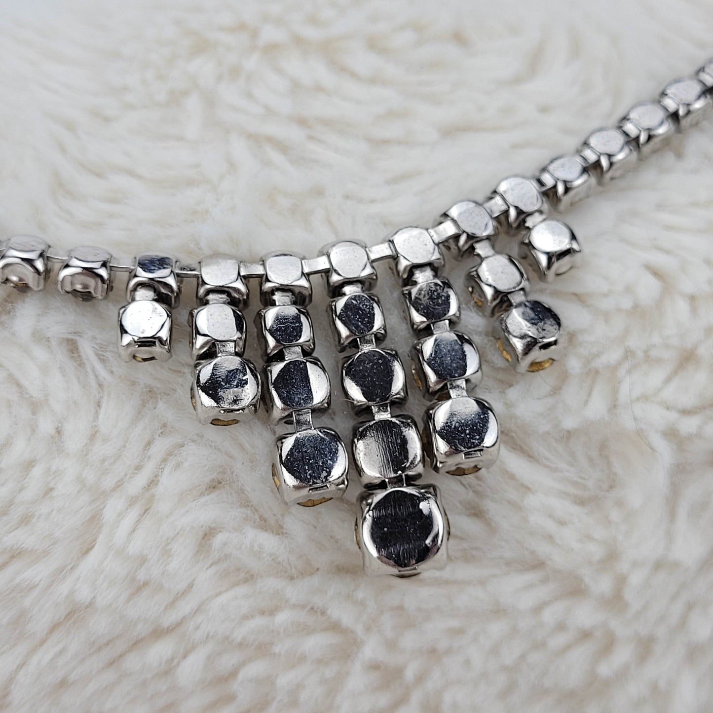 1950s Vintage Necklace with a Clear Rhinestone Single Row and Center Drops