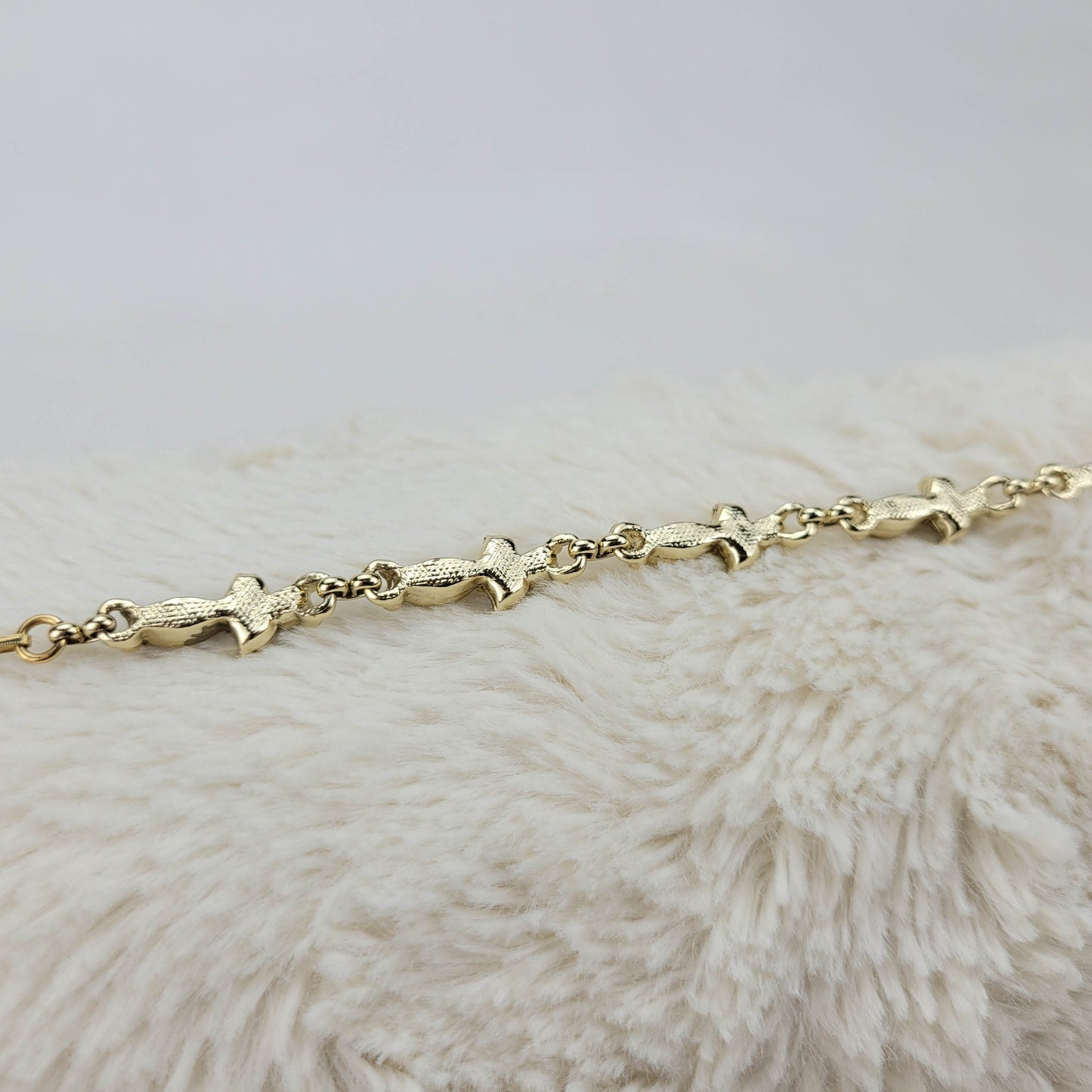 1950s Vintage Green and Aurora Borealis Rhinestone Flower Necklace