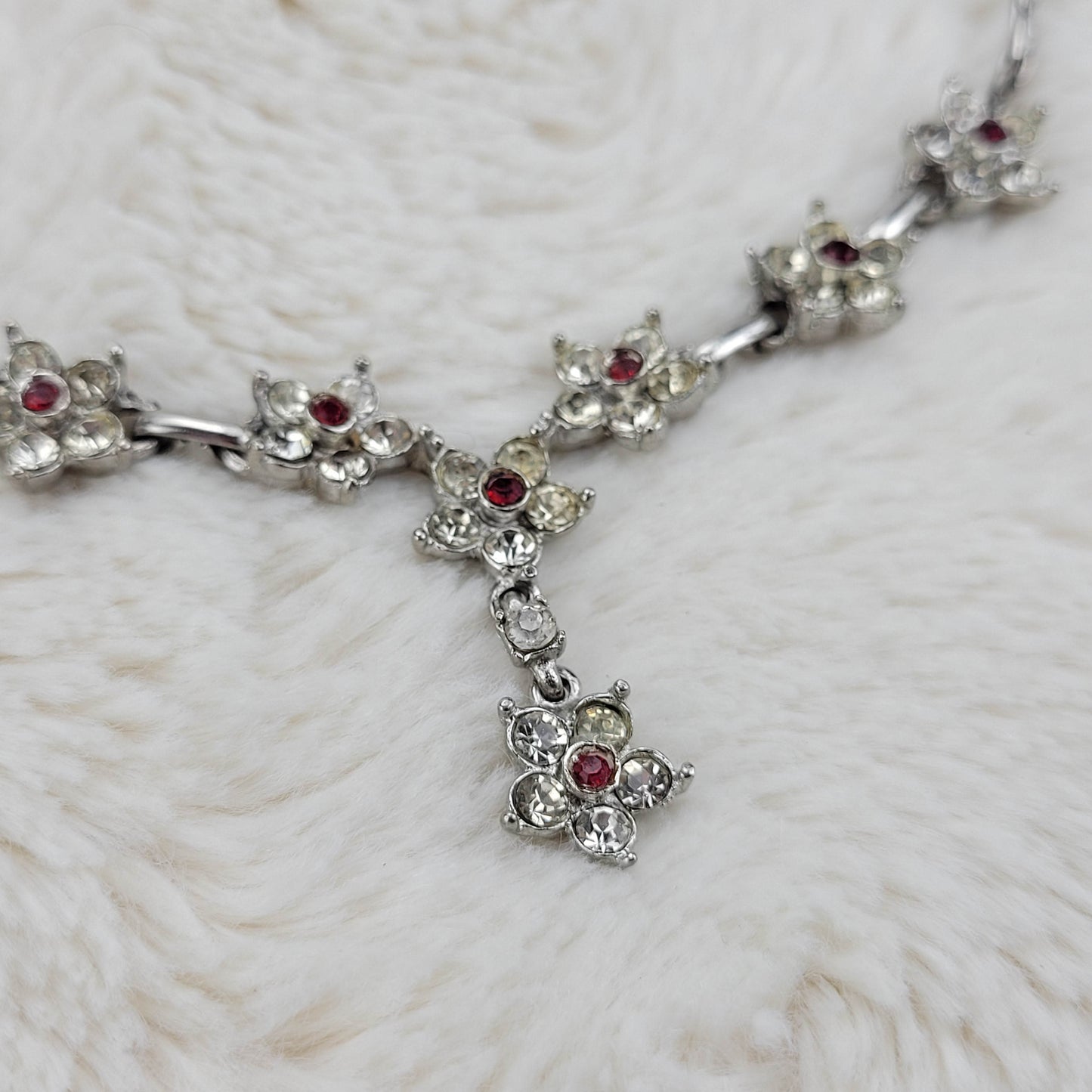 1950s Vintage Clear and Red Rhinestone Flower Vintage Drop Necklace