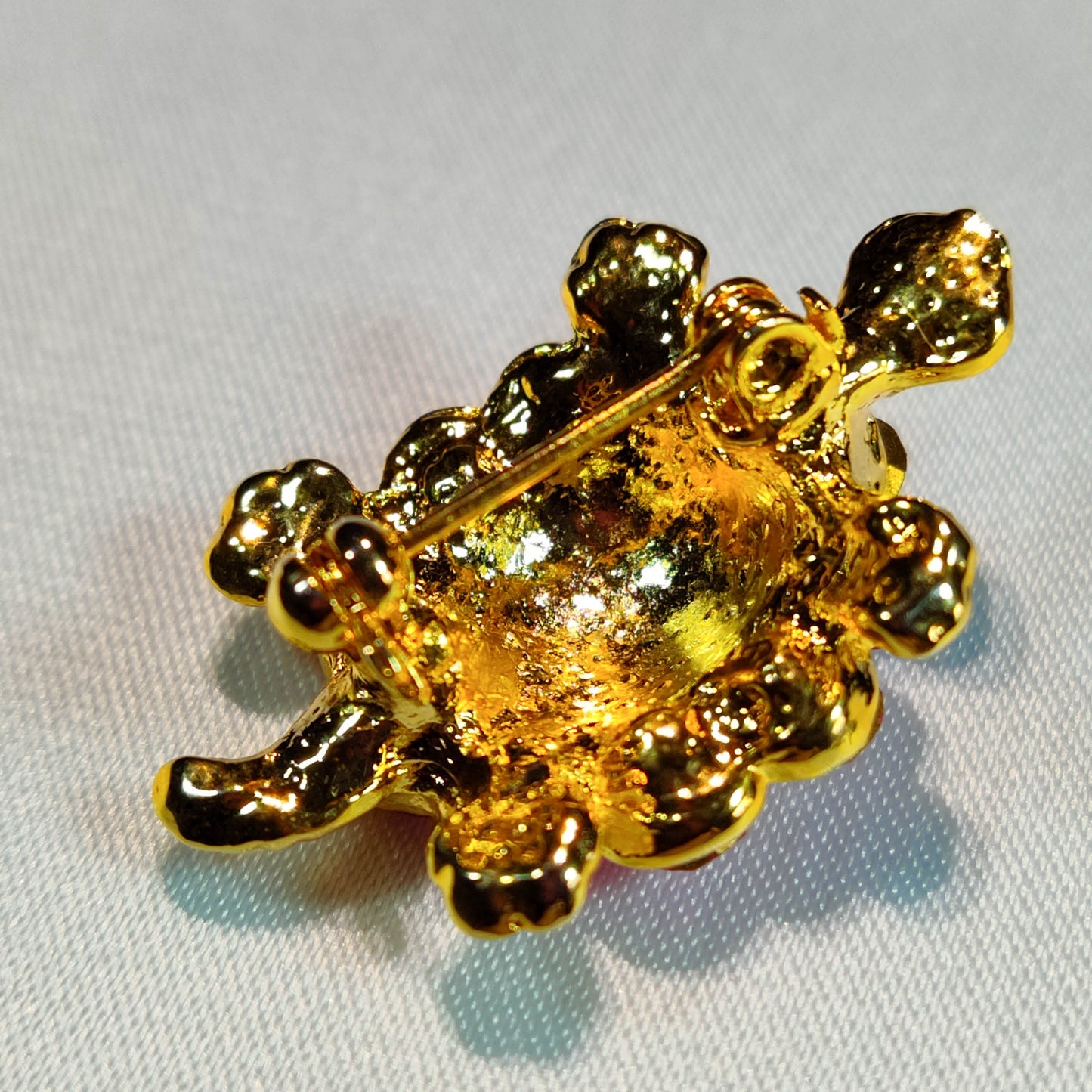 1950's Pink Rhinestone and Gold Tone Metal Turtle Pin