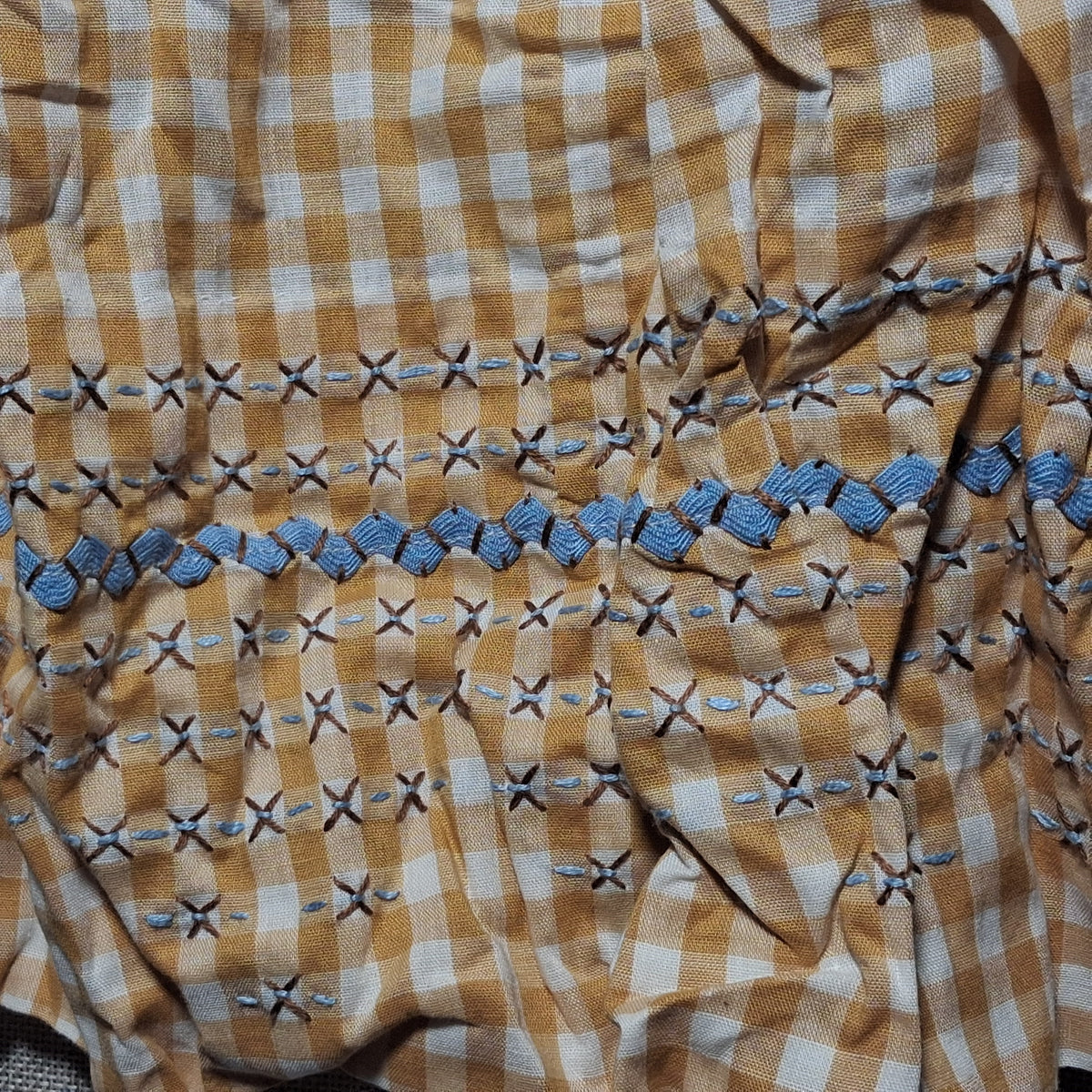 Vintage Tan and White Cotton Apron with Blue Embroidery and Pocket