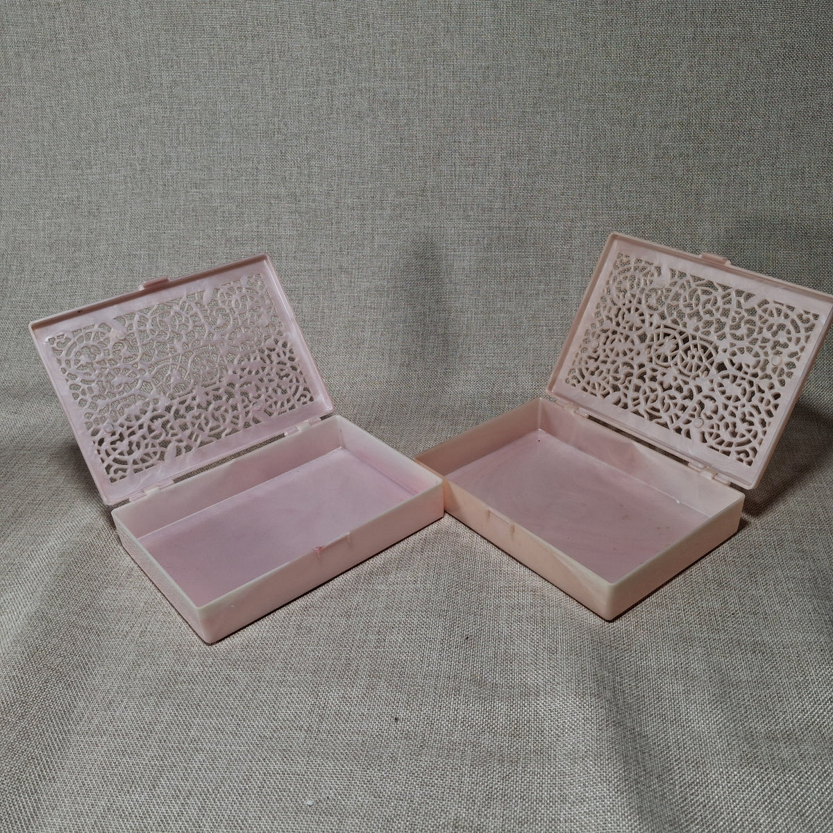 Vintage Pink Plastic Boxes Perfect Your Dressing Room