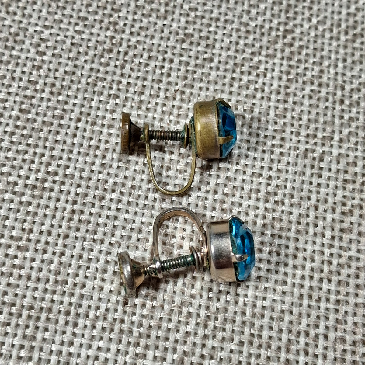 Vintage Screw Back Earrings with a Single Light Blue Rhinestone