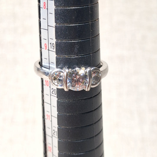 Vintage Silver Tone Ring with Three Clear Rhinestones: Size 9.5
