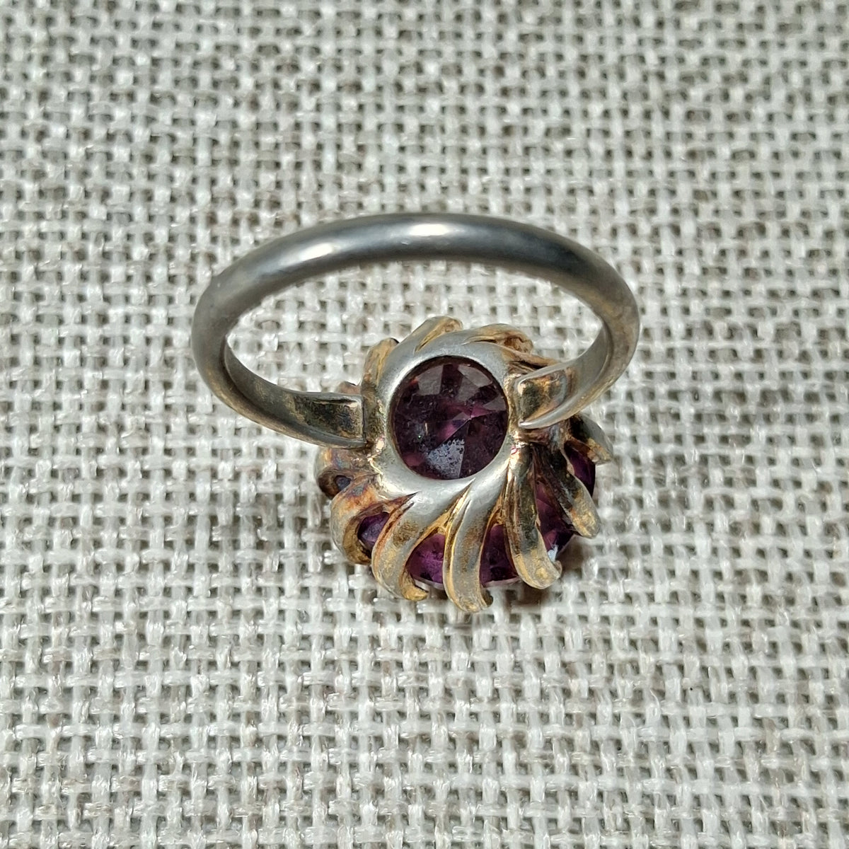 Vintage 10K Gold Plated Ring with a Solitaire Purple Rhinestone Glass: Size 7.5