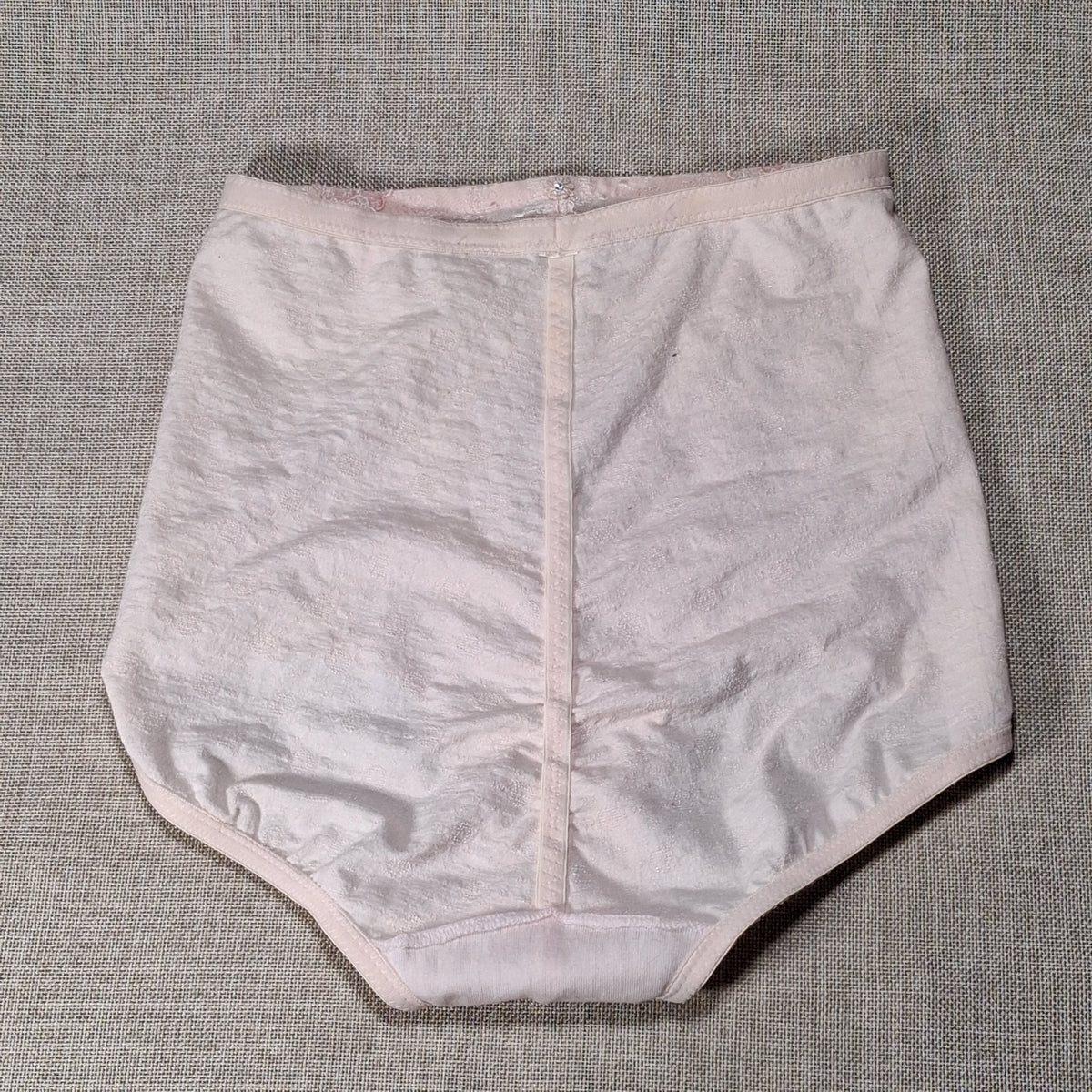 50s Vintage Women's Pink Underpants with Lace and Singular Rhinestone