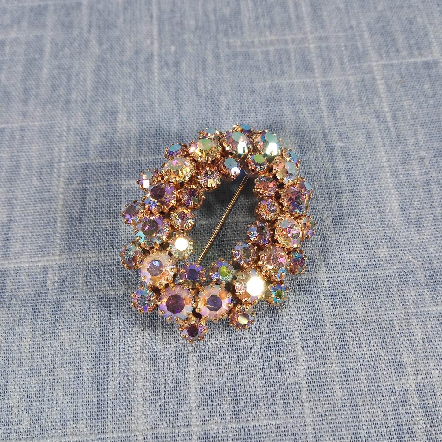 1950s Vintage Oval Brooch with Aurora Borealis Rhinestones
