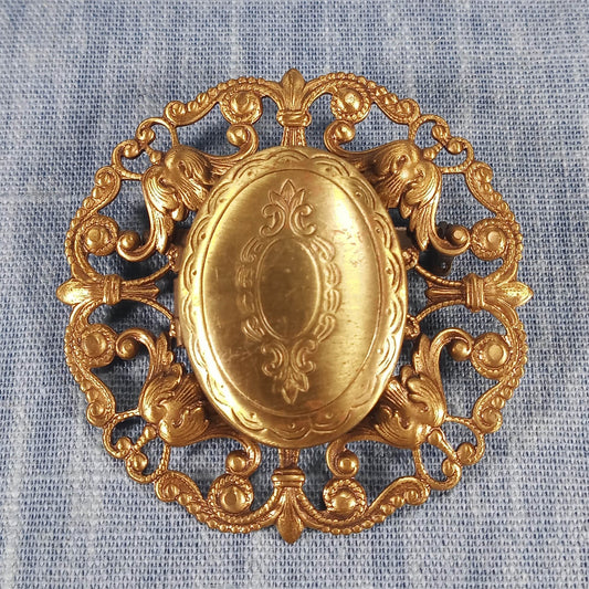 1940s Vintage Locket Brooch with Gold Tone Metal Work