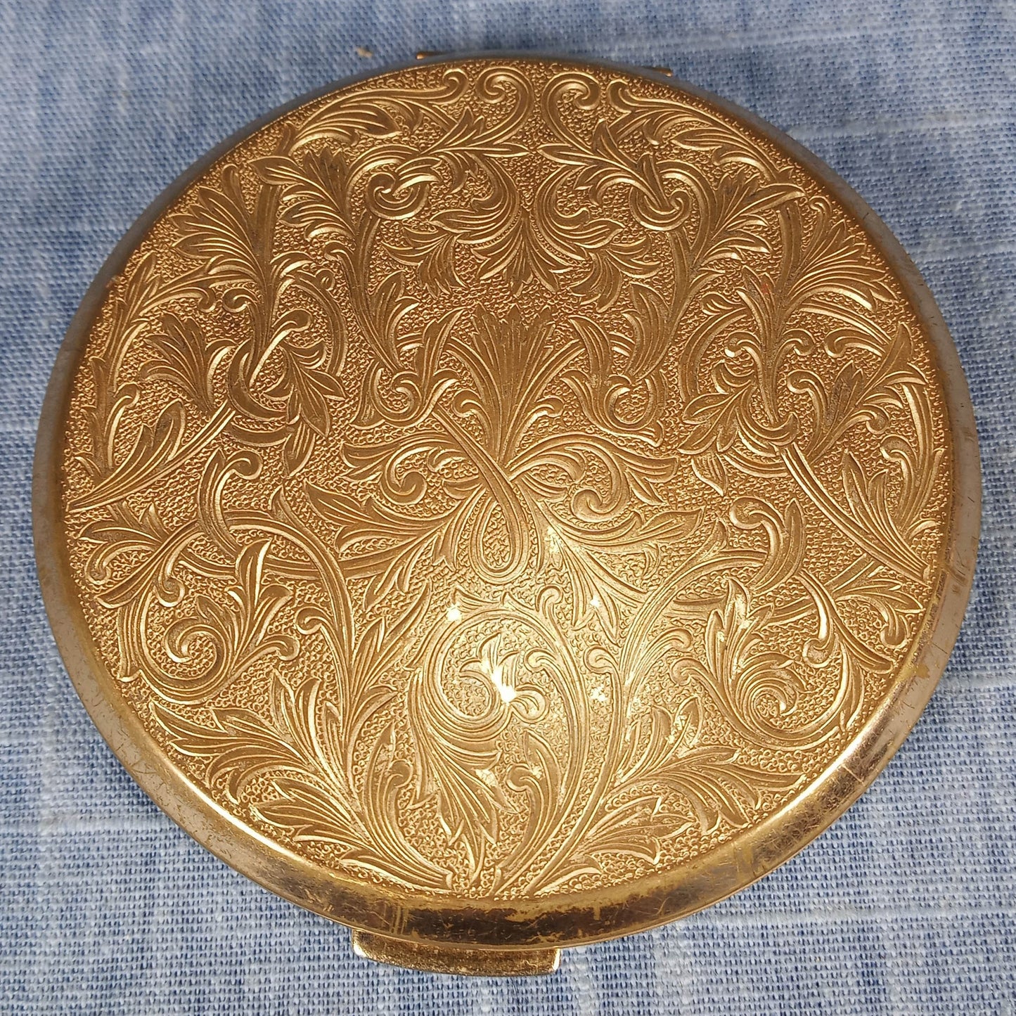 1940s Vintage Compact: Make Up Holder w Separators and No Mirror by Stratton